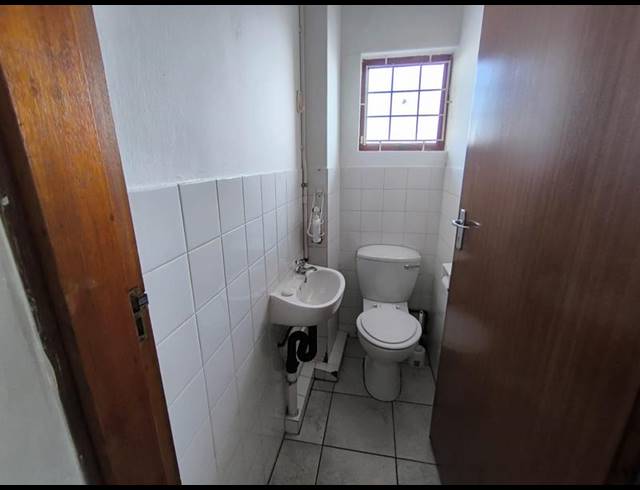 BUSINESS PROPERTY TO RENT IN SUNFORD